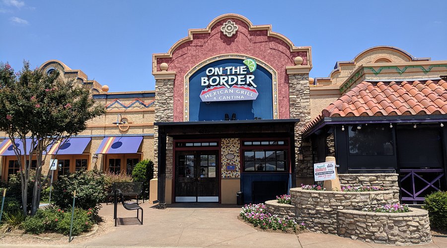 https://d3n2401vhvcfv5.cloudfront.net/_images/company/On the Border/1741366857101-front-entrance-to-restaurant.jpg